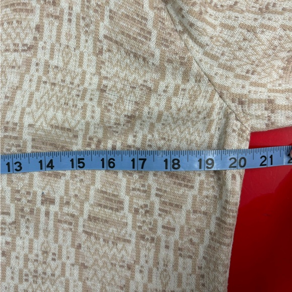 Pendleton sand colored aztec pattern cardigan, petite XL - Picture 7 of 9